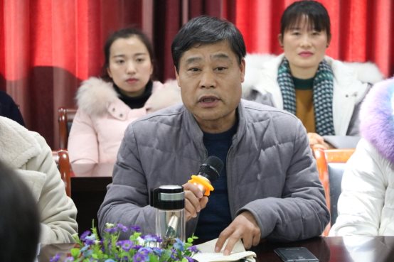 E:\学校图片\20171225金太阳同课异构大赛\IMG_2742.JPG